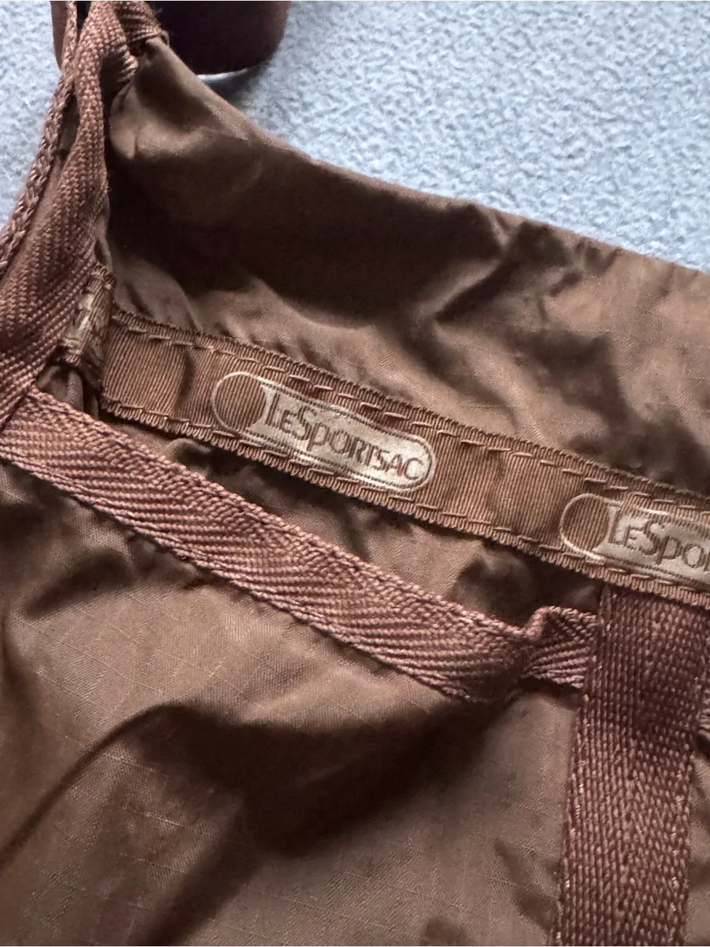 Lesportsac lightweight crossbody